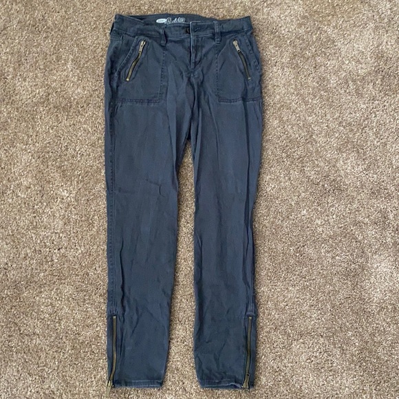 Old Navy Jeans - Picture 1 of 6